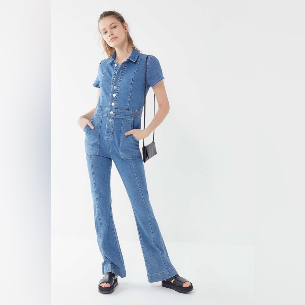 BDG Urban Outfitters ‘70s Denim Collared Button-Front Jumpsuit | Size 2